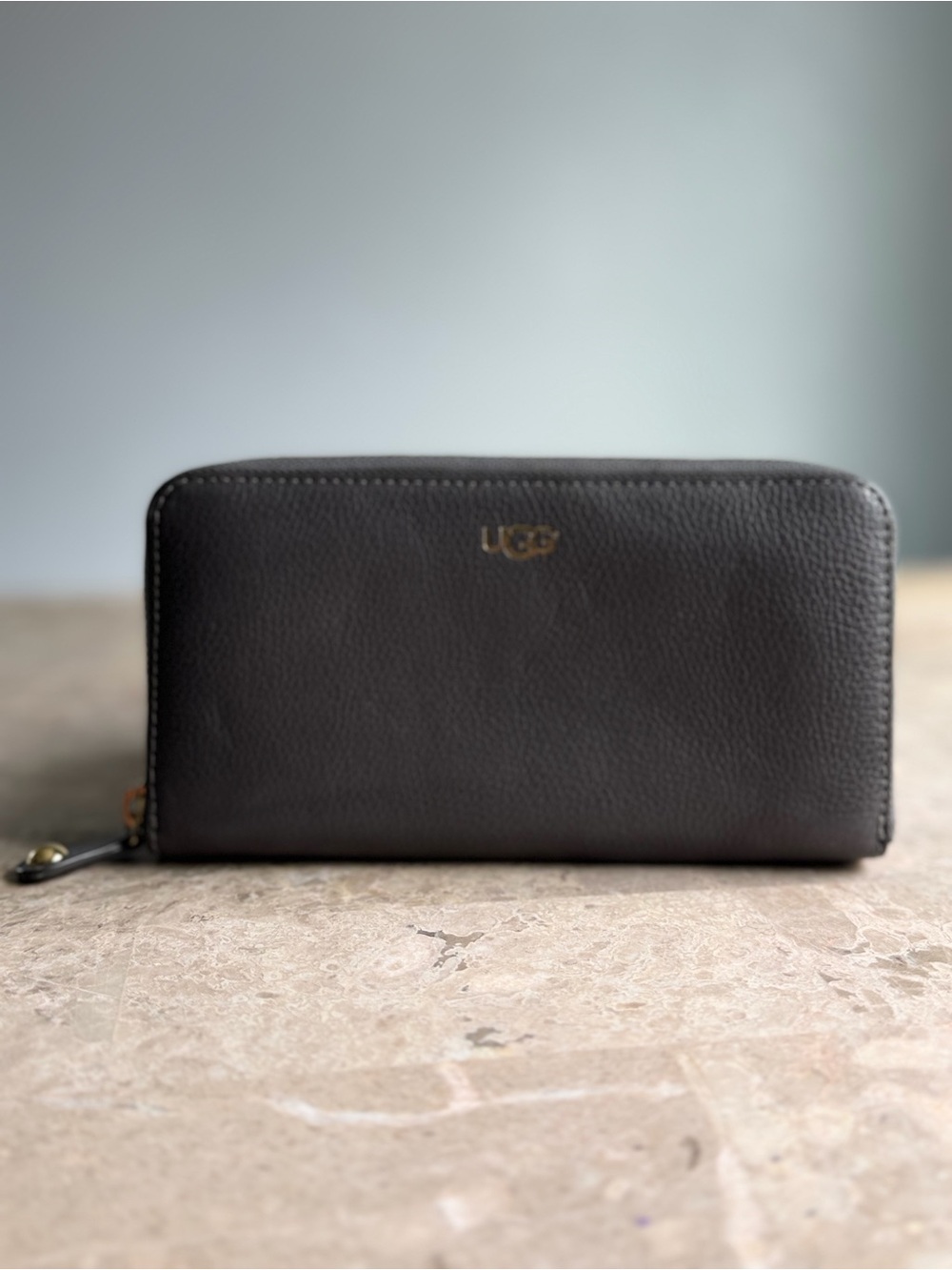UGG Gray Pebbled Leather Zip Around Wallet Gold Hardware